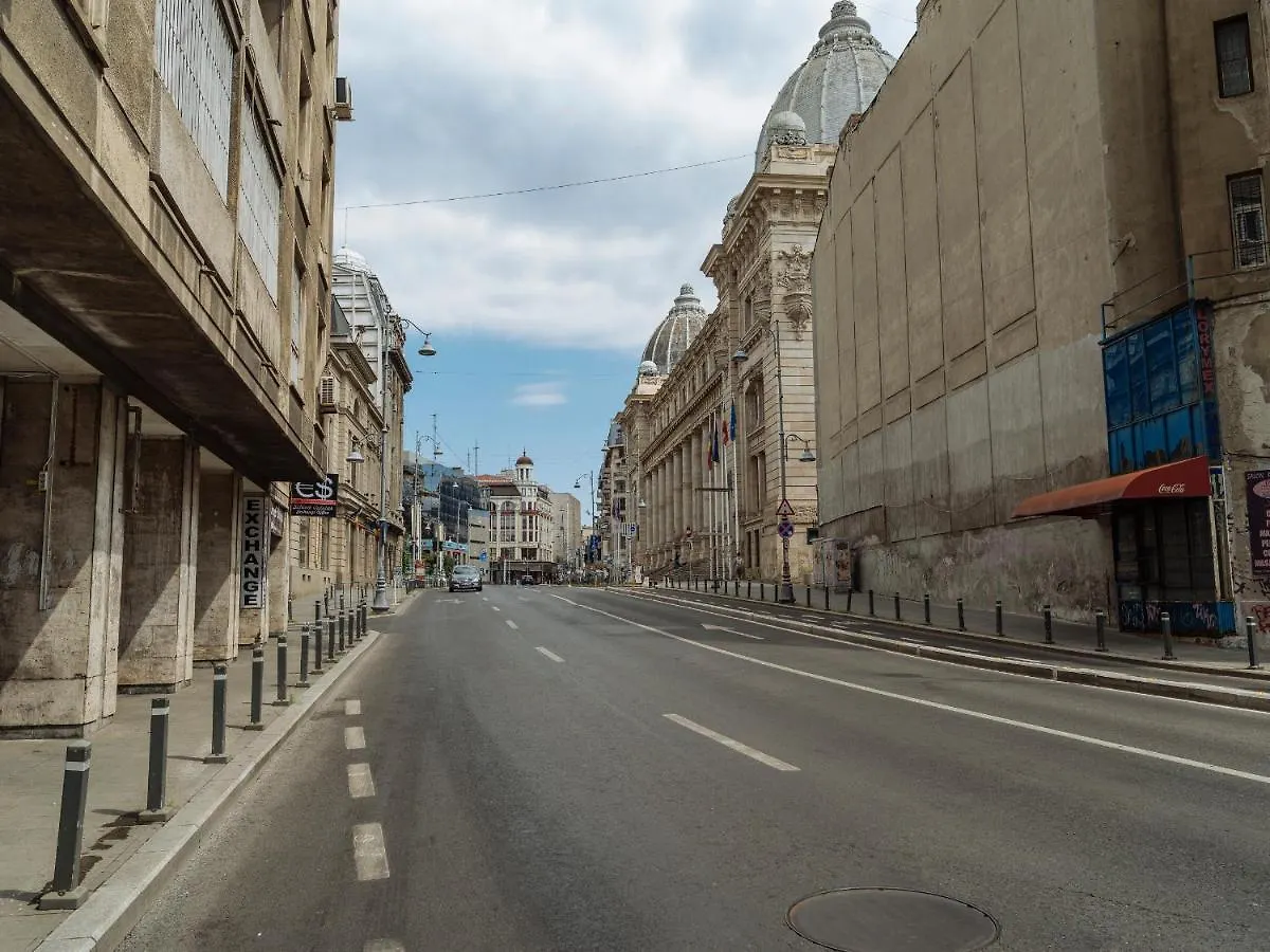 Sunny 2Br Flat - Old Town View Apartment Bucharest