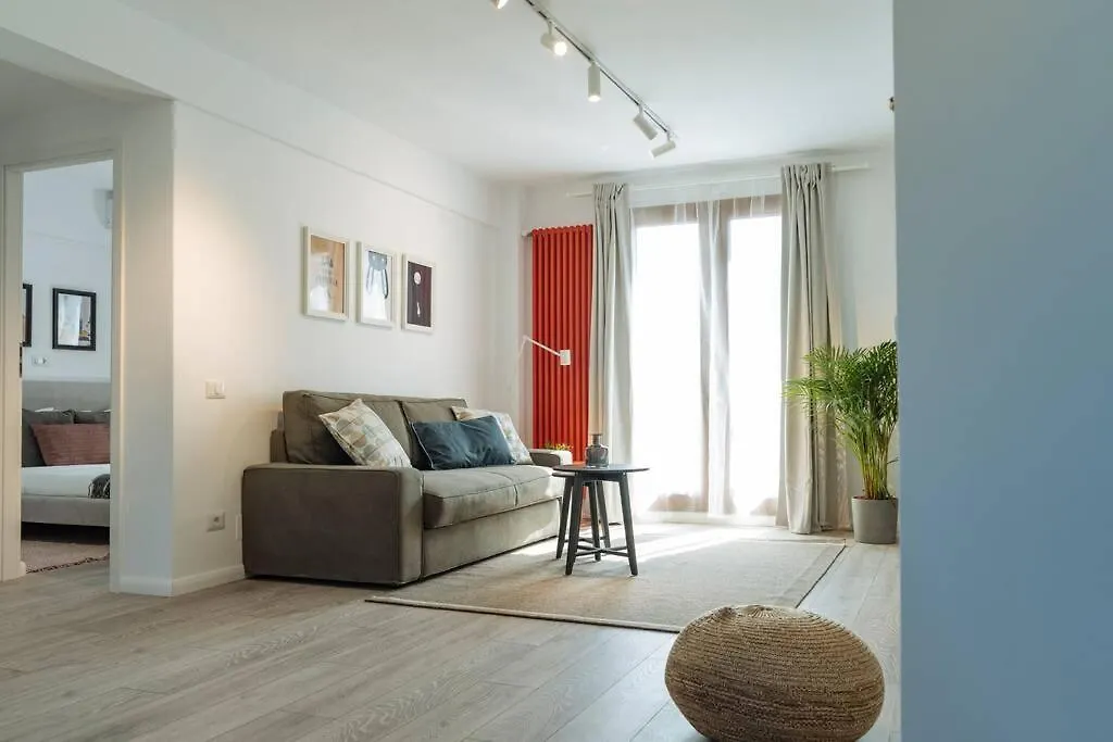 Sunny 2Br Flat - Old Town View Apartamento Bucareste 0*,