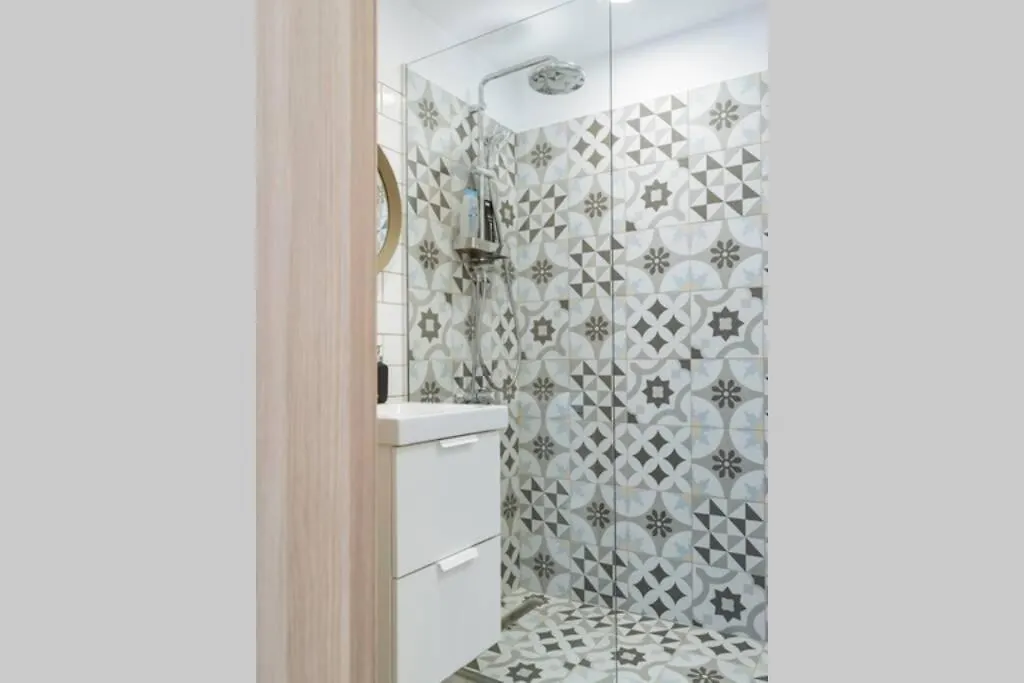 Sunny 2Br Flat - Old Town View Apartamento Bucareste Roménia